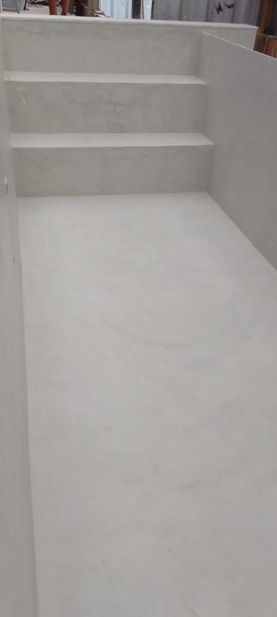 Acabamento de pintura fina de parede residencial